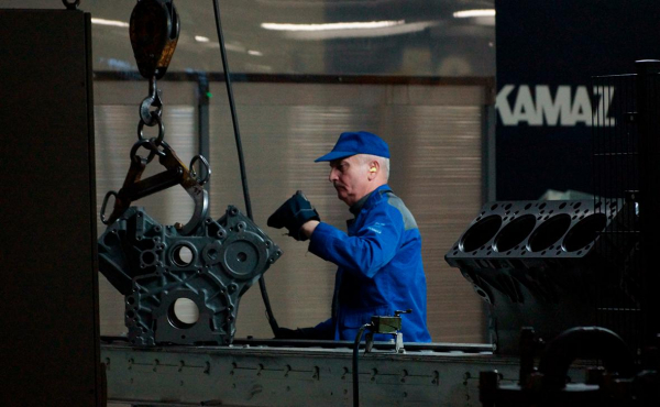 kamaz otkazalsja ot idei vvedenija trehdnevnoj rabochej nedeli 2281e15