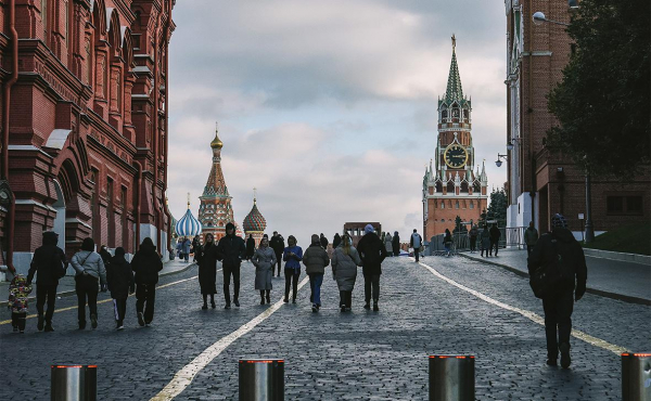 ЕС в рамках санкций запретил транзакции с пятью российскими банками