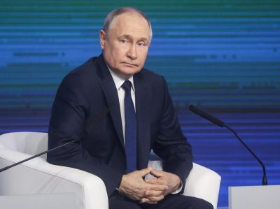 Путин объявил прорыв в энергетическом партнерстве с Пекином: на кону — «труба» за $250 млрд 3 Путин объявил прорыв в энергетическом партнерстве с Пекином: на кону — «труба» за $250 млрд